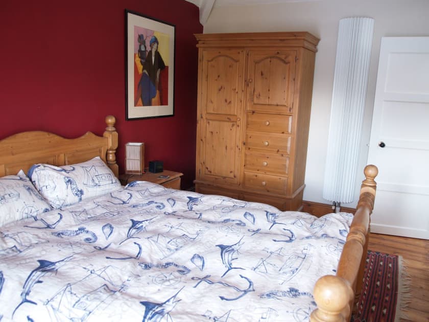Relaxing double bedroom | Neuadd, Menai Bridge, near Bangor