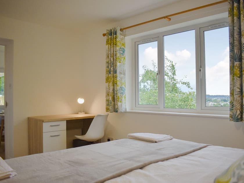 Zip and link super kingsize bed (can be twin beds on request) | View Point, Near Torquay