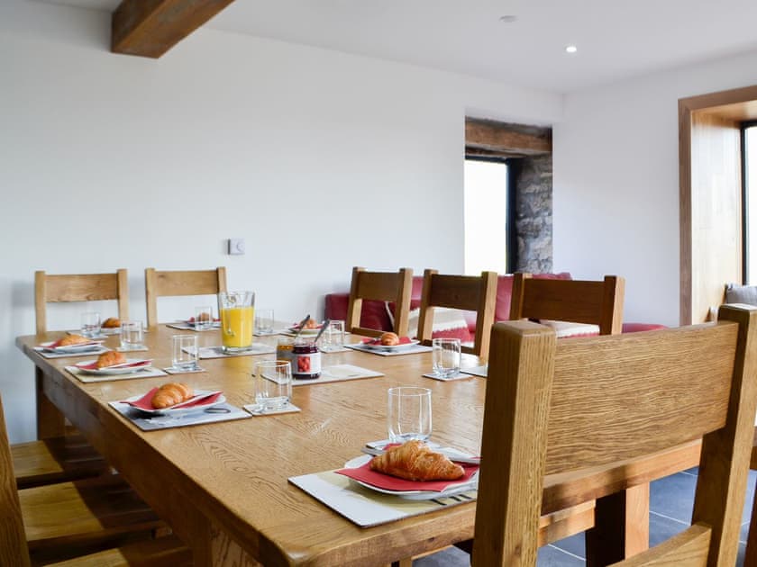 Large dining table and chairs | Pistyll Gwyn, Llanwrthwl, near Rhayader