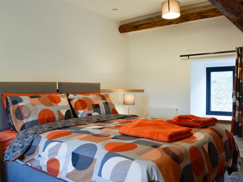Bedroom made up as a super kingsize bedroom | Pistyll Gwyn, Llanwrthwl, near Rhayader