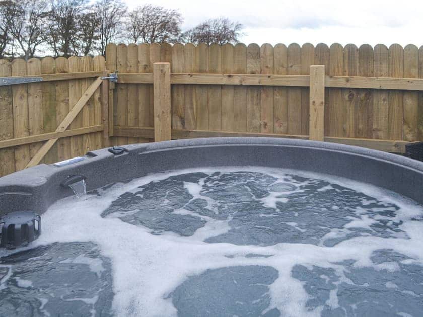 Hot tub | Merlin’s Cabin - Wallace Lane Farm Cottages, Brocklebank, near Caldbeck and Uldale