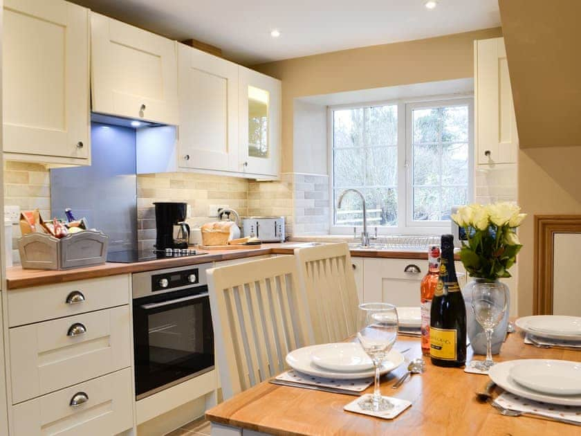 Beautiful kitchen dining room | Felin Gogoyan - Cambrian Mountains Glamping, Tregaron, near Lampeter