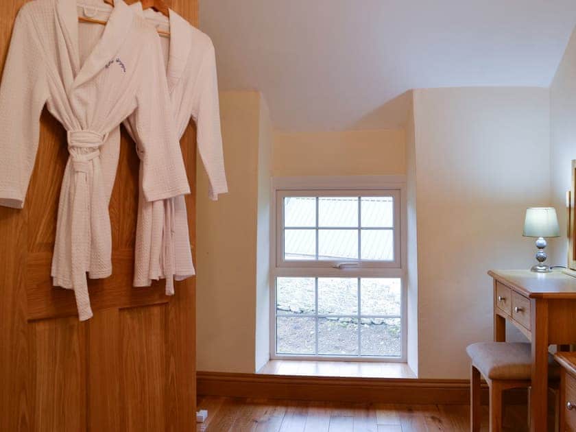 Spacious accommodation | Felin Gogoyan - Cambrian Mountains Glamping, Tregaron, near Lampeter