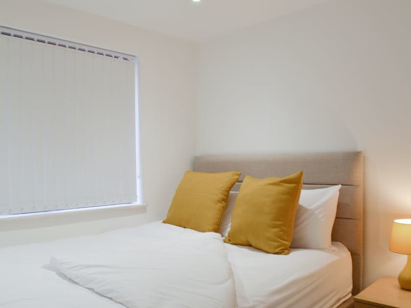 Comfortable double bedroom | Waterside Lodge Sixteen - Ashgrove Country Park, Elland