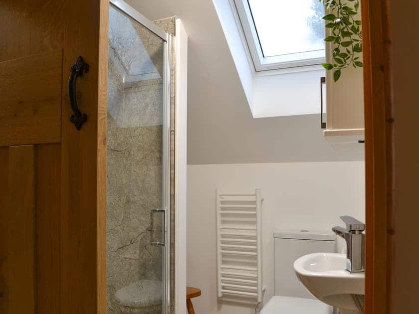 En-suite | The Old Forge, Baswick, near Driffield