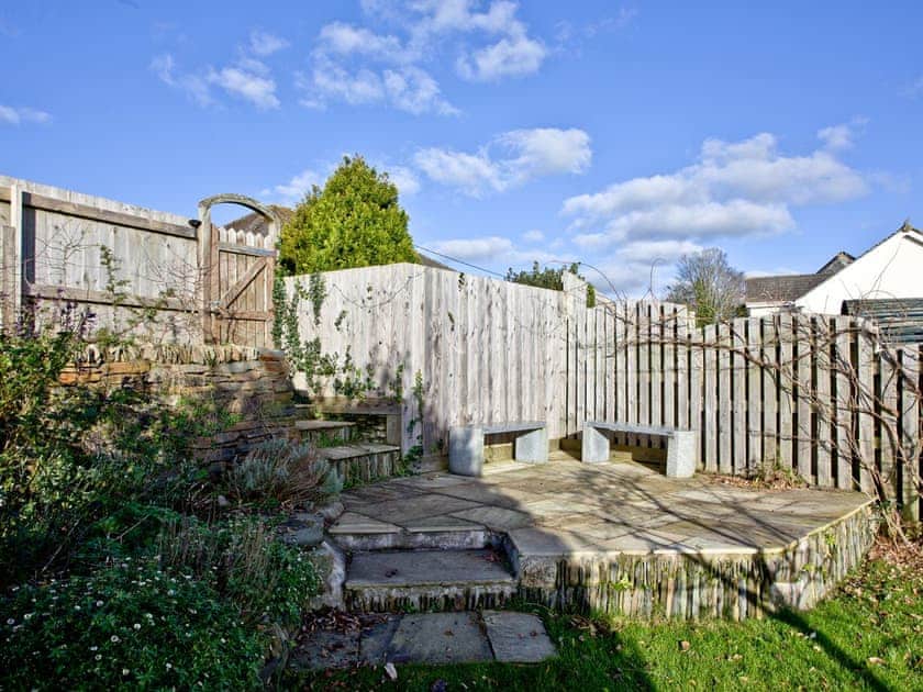 Sitting-out-area | The Lodge, Fowey