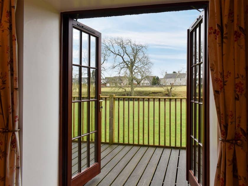 Pleasant views of fields | Digger’s Cottage, Near Lauder