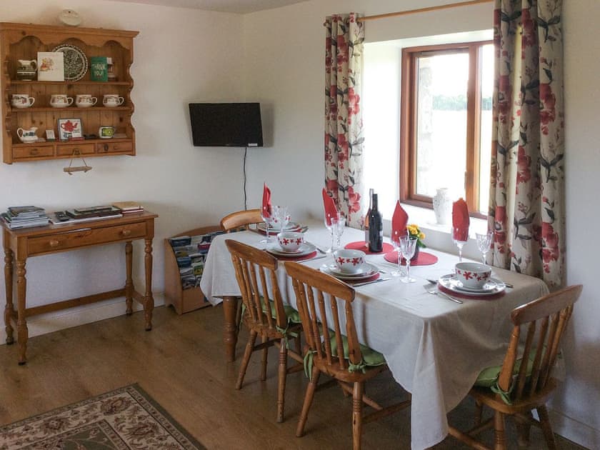 Dining area | May Tree Cottage, Llysworney, Vale of Glamorgan