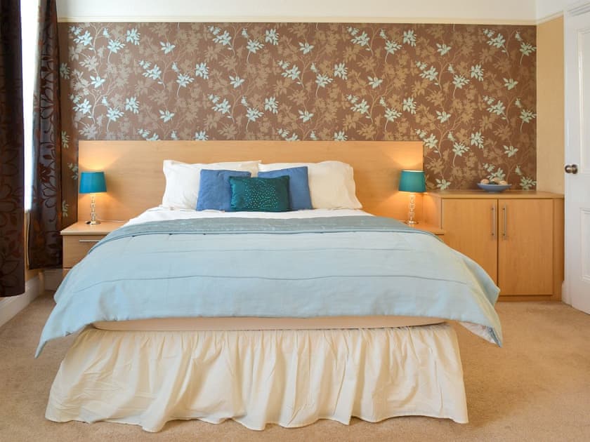 Spacious double bedroom | Middleton House, Filey