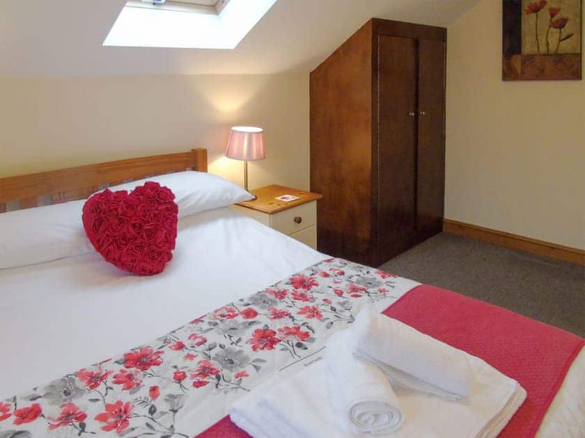Comfortable double bedroom | Ysgubor Uchaf - Bwlchgwyn Equestrian Holidays, Arthog, near Fairbourne