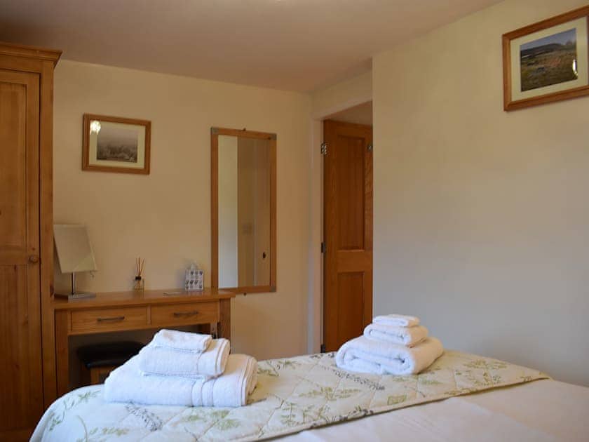 Bedroom with double bed | Stable Cottage, South Kilvington near Thirsk
