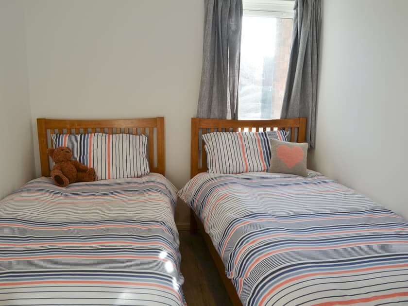 Twin bedroom | Spring Tides, Beadnell