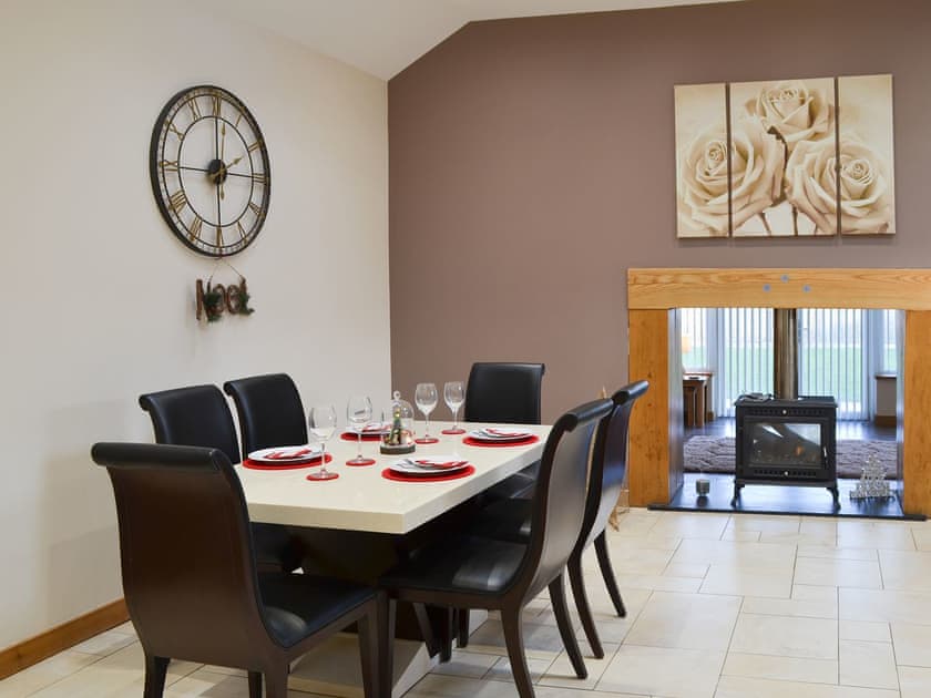 Lovely light and area dining area | Heckley Stable Cottage - Heckley Cottages, Alnwick