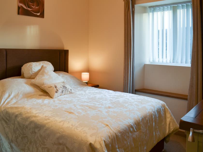 Warm and cosy double bedroom | Heckley Stable Cottage - Heckley Cottages, Alnwick