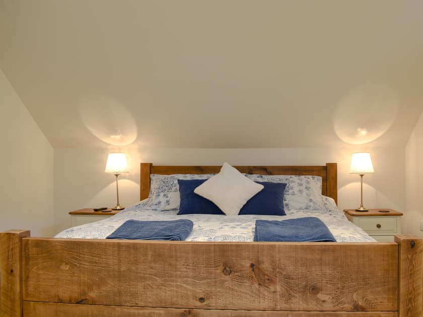Comfortable double bedroom with superking sized bed  | Treeview Lodge, Uggeshall