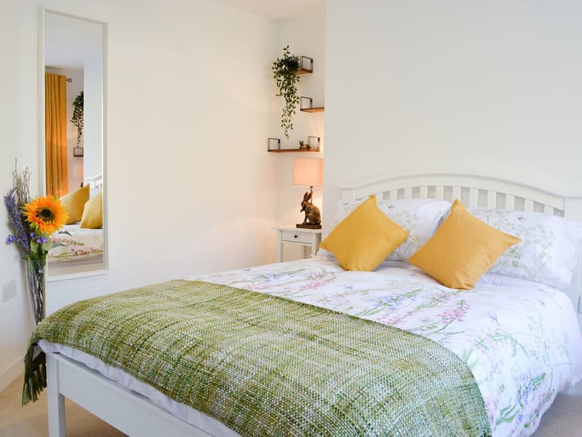 Welcoming double bedroom | 3 Old Posting Stables, Gatehouse of Fleet, near Kirkcudbright