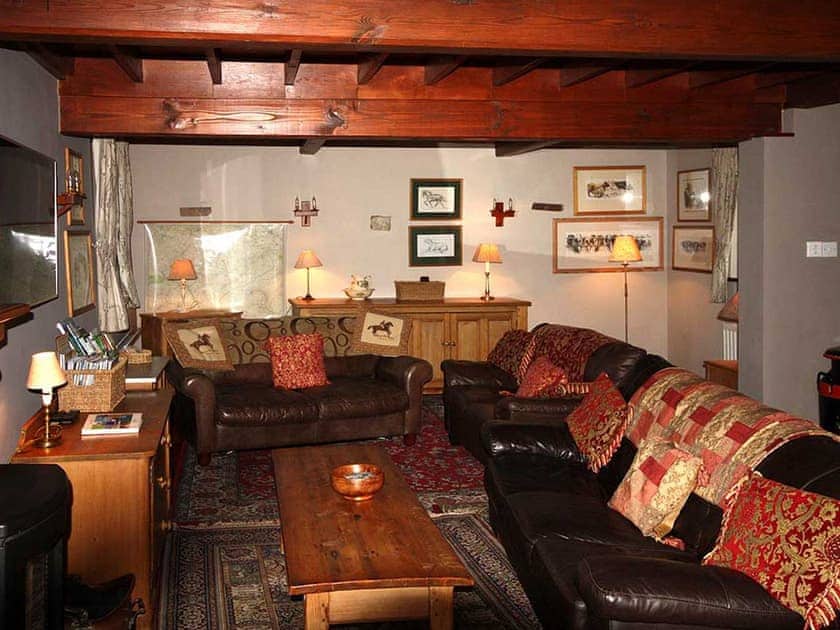 Characterful living room | Shepherd’s Cottage, Longshaw near Hawes