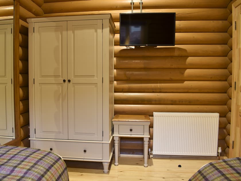 Tranquil twin bedroom | Chesters Lodge - Vindomora Country Lodges , Ebchester, near Consett