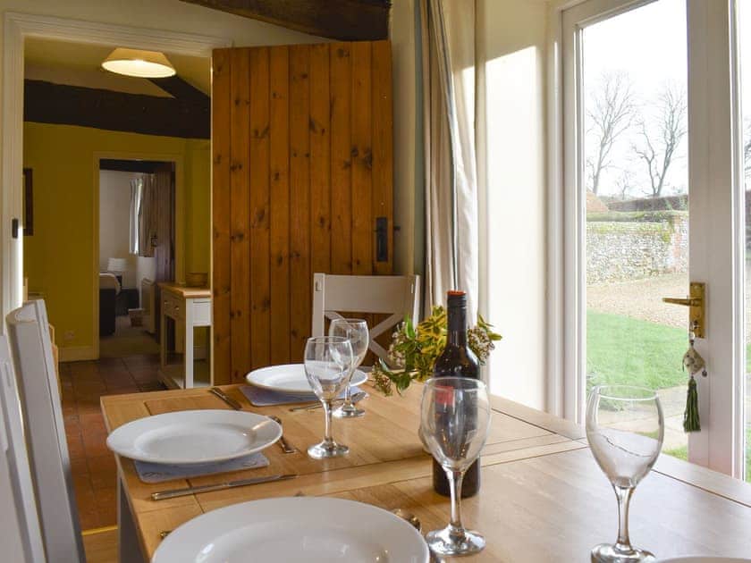 Light and airy dining space | Manor Cottage, Stiffkey, near Wells-next-the-Sea