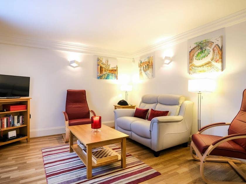 Fully furnished sitting area | Bathwick Apartment, Bath