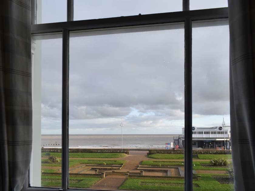 Excellent view of the coast from the living area | Flat 3 Sea View - Moray Apartments, Lowestoft