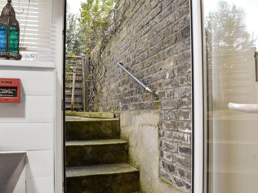 Stairs | Flat 1 Garden View - Moray Apartments, Lowestoft