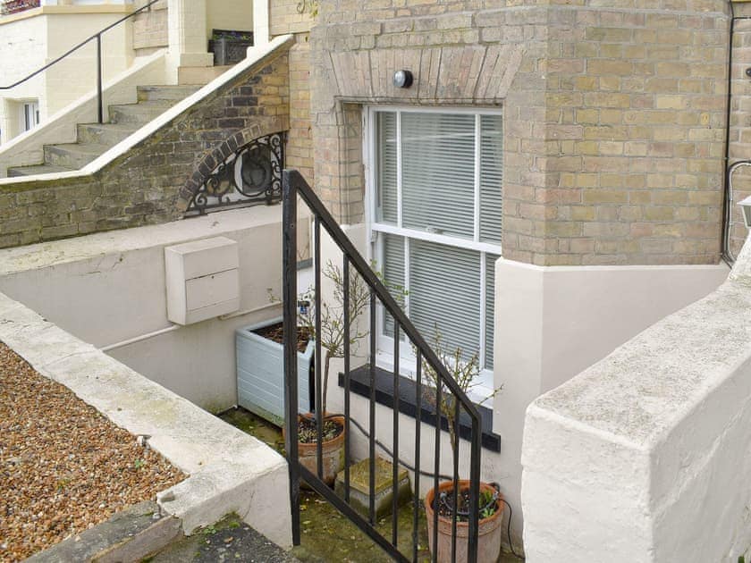 Exterior | Flat 1 Garden View - Moray Apartments, Lowestoft