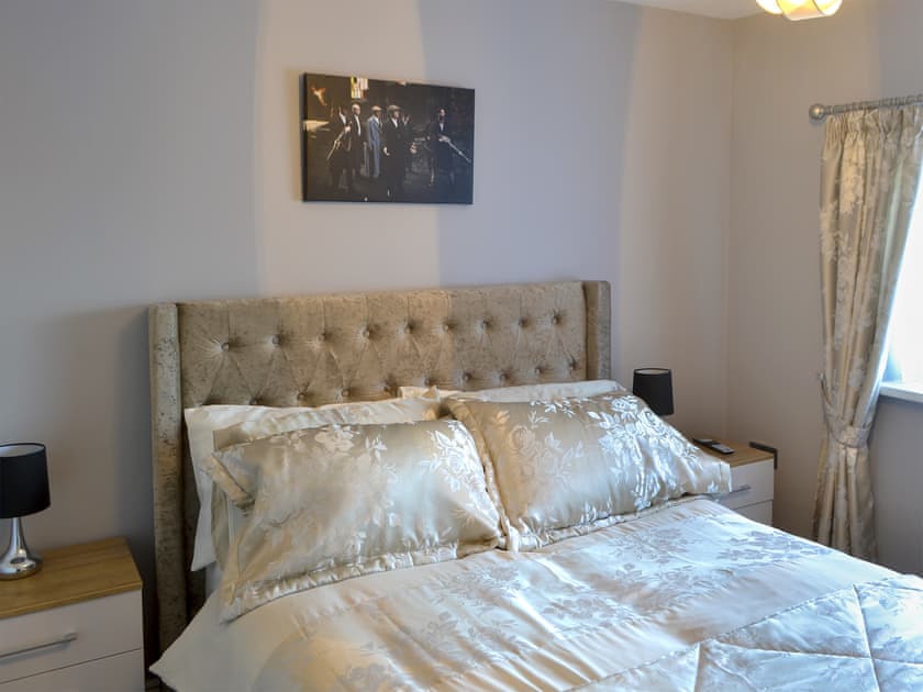 Relaxing double bedroom | Seashells by the Sea - Seashore Hideaway and Seashells by the Sea, Newbiggin-by-the-Sea