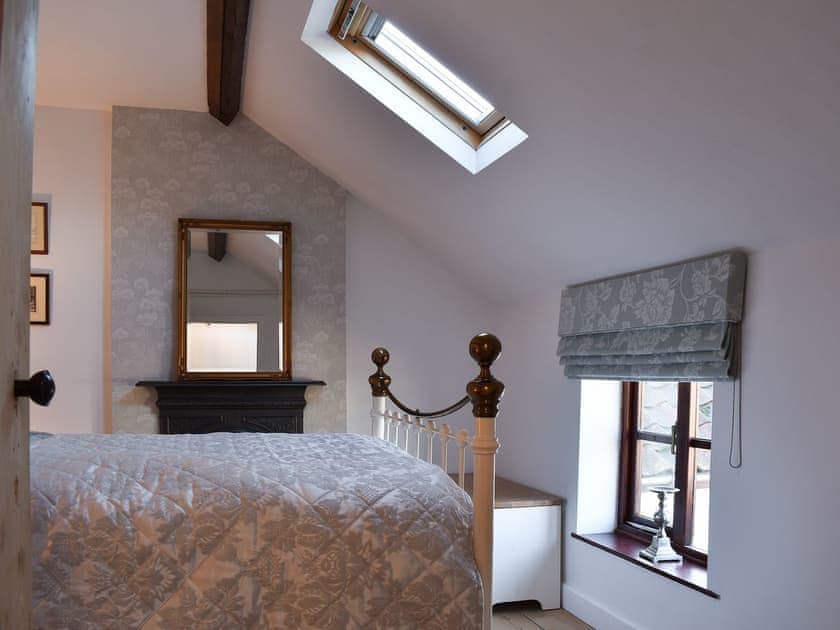 Double bedroom | Brushmaker Cottage, Diss