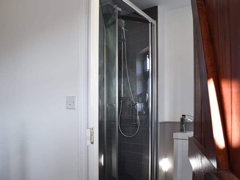 Shower room | Brushmaker Cottage, Diss