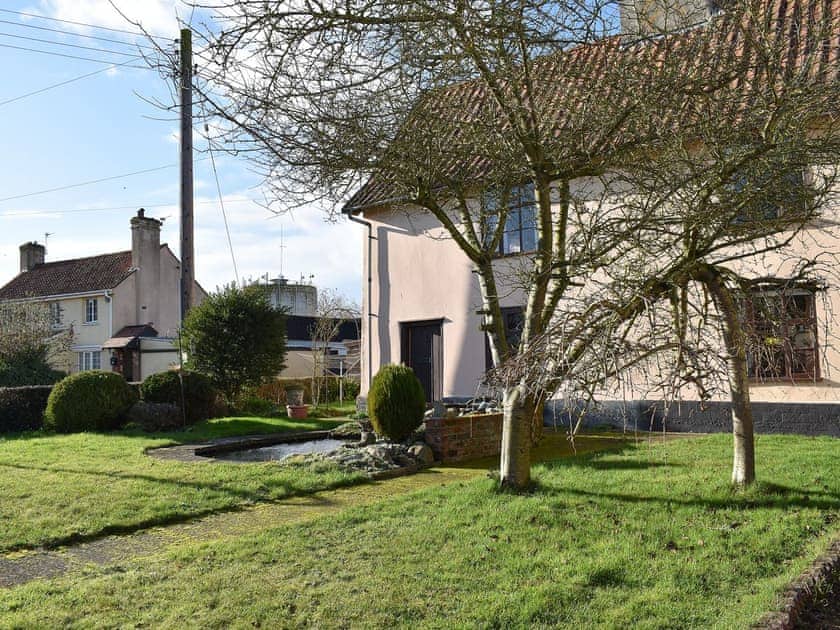 Exterior | Brushmaker Cottage, Diss