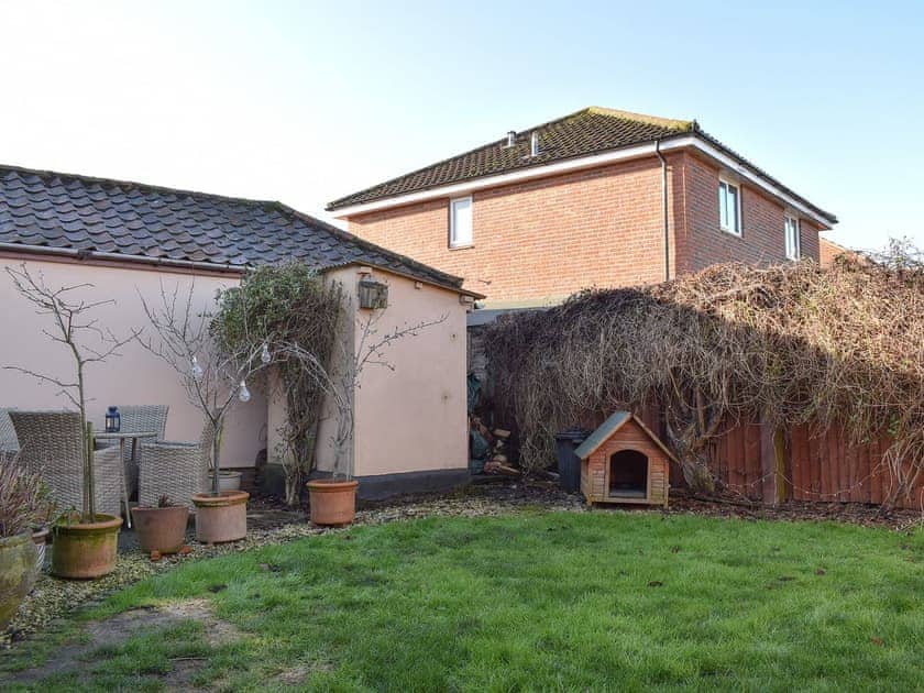 Outdoor space | Brushmaker Cottage, Diss
