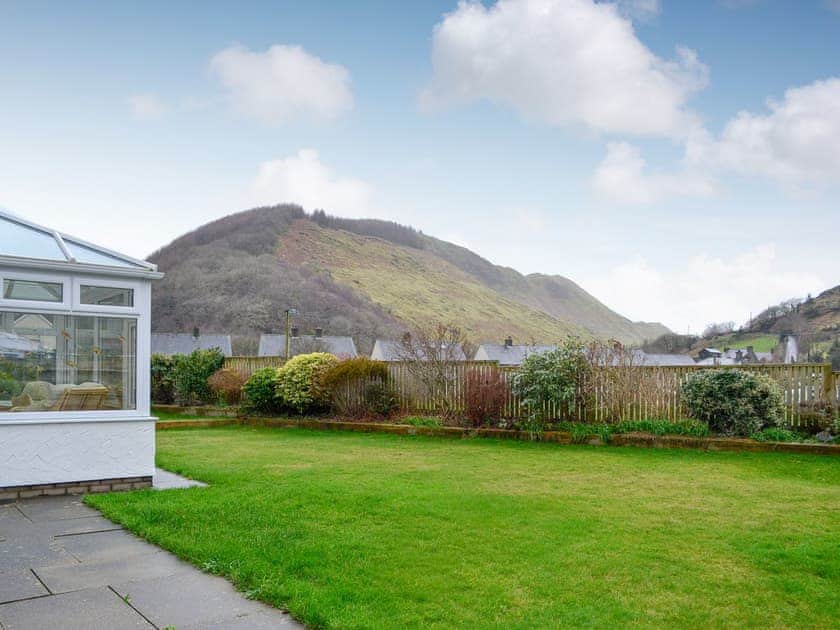 Stunning views | Hoot House, Abergynolwyn, near Tywyn