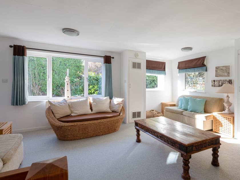 Light and airy sitting room | Cotillion, Salcombe
