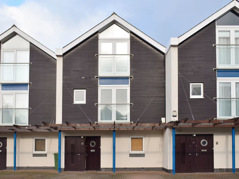 Delightful holiday home with off road parking | Kings Haven, Mount Batten, near Plymouth