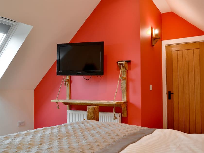 Light and airy double bedroom | ’Ow Do - Dringhoe Hall Cottages - Dringhoe Hall Cottages, Driffield, near Bridlington