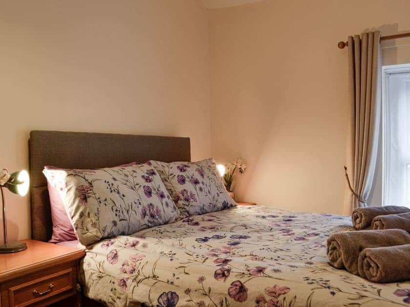 Double bedroom | Rhona’s Cottage, Abergavenny