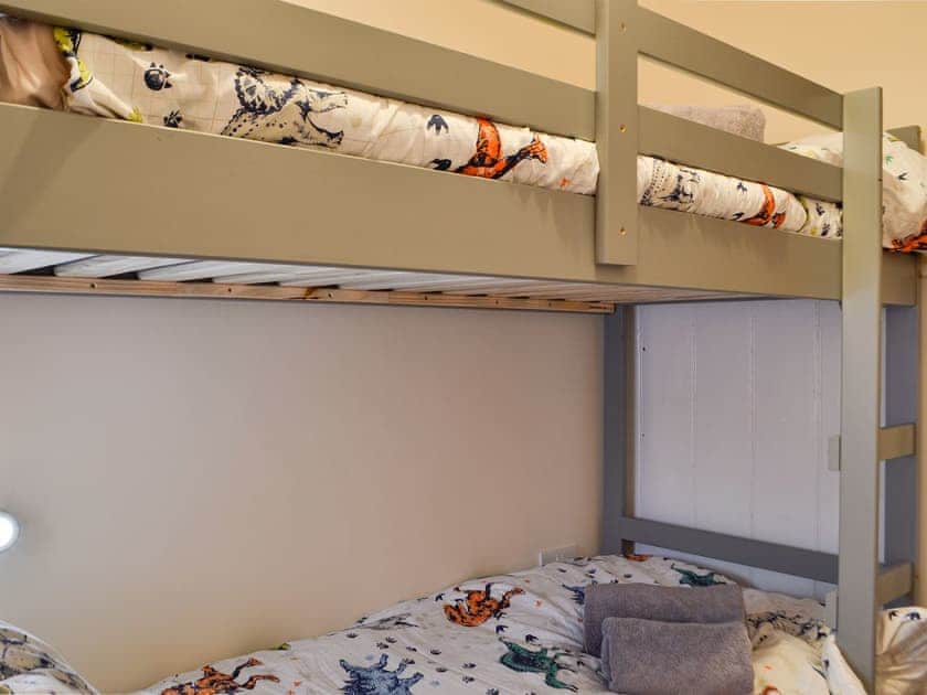 Bunk bedroom | Rhona’s Cottage, Abergavenny