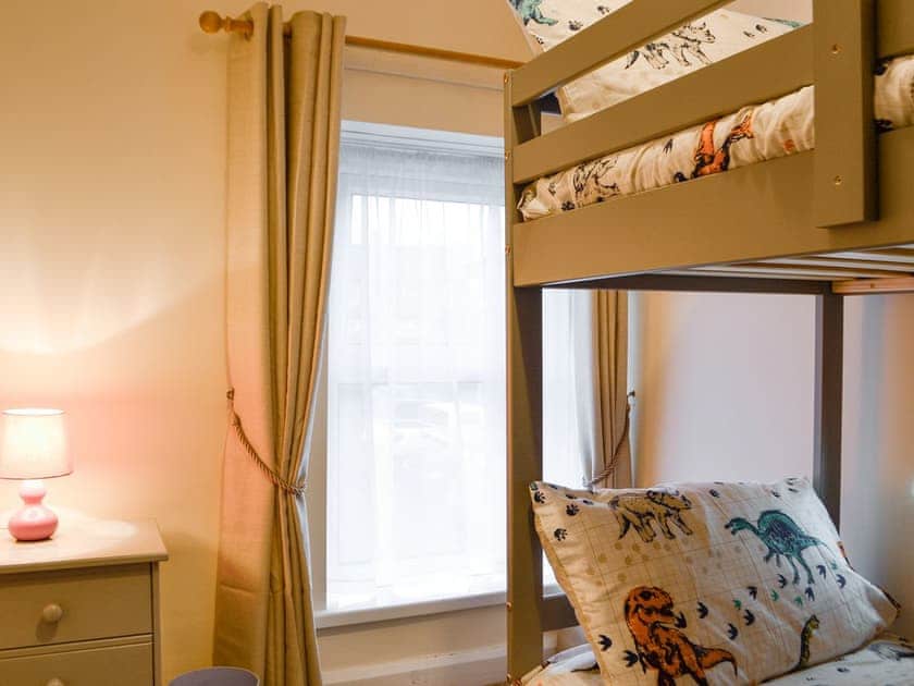Bunk bedroom | Rhona’s Cottage, Abergavenny