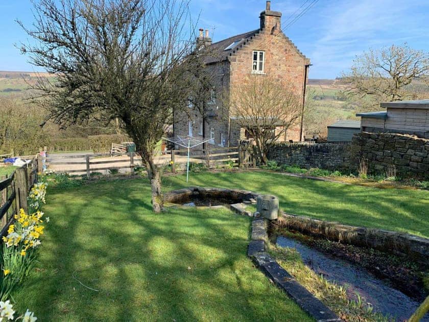 Lawned garden area with ponds | Primrose Villa, Rosedale Abbey, near Pickering