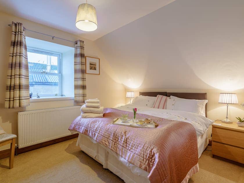 Double bedroom | Little Arches, Lochwinnoch, near Glasgow