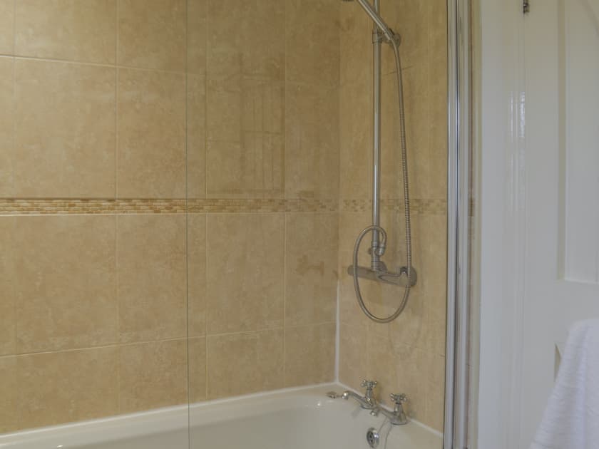 Bathroom | North View, Bradwell