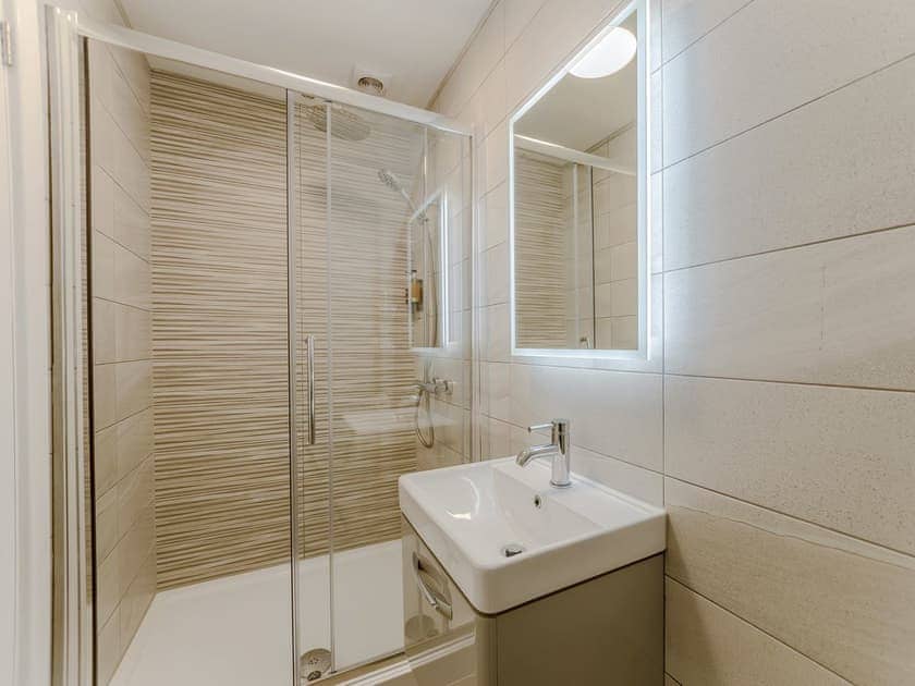 Shower room | Ty Canol - Gwbert Holiday Cottages, Gwbert, near Cardigan