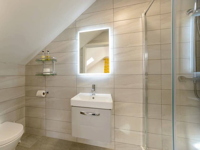 Shower room | Ty Canol - Gwbert Holiday Cottages, Gwbert, near Cardigan