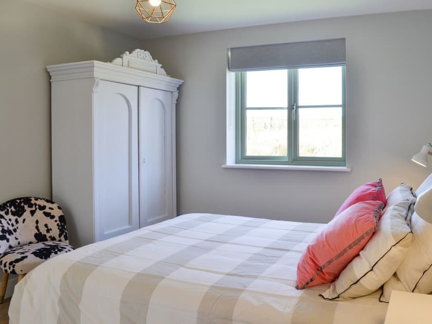 Double bedroom | Hen Harrier Lodge, St Columb Major, near Padstow