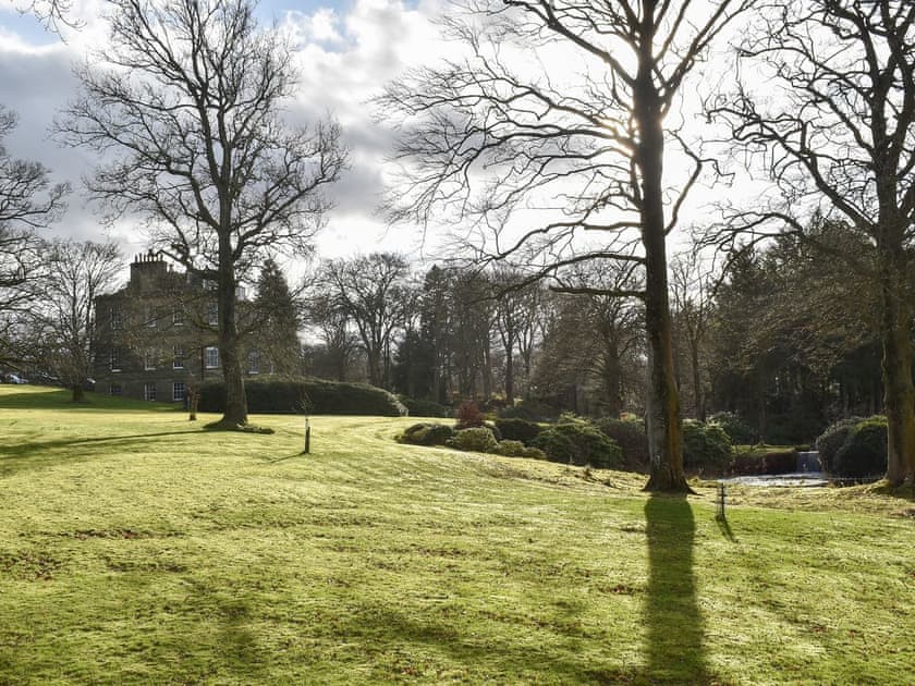Set in the grounds of a grand estate and country house | The Stables, Harburn, near West Calder