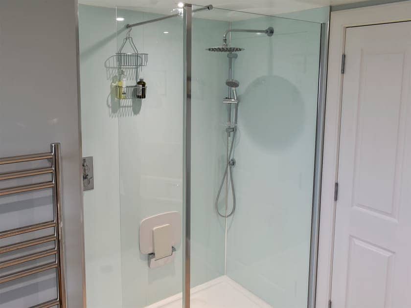 Bathroom | The Annex At Fernyrig, Coldstream