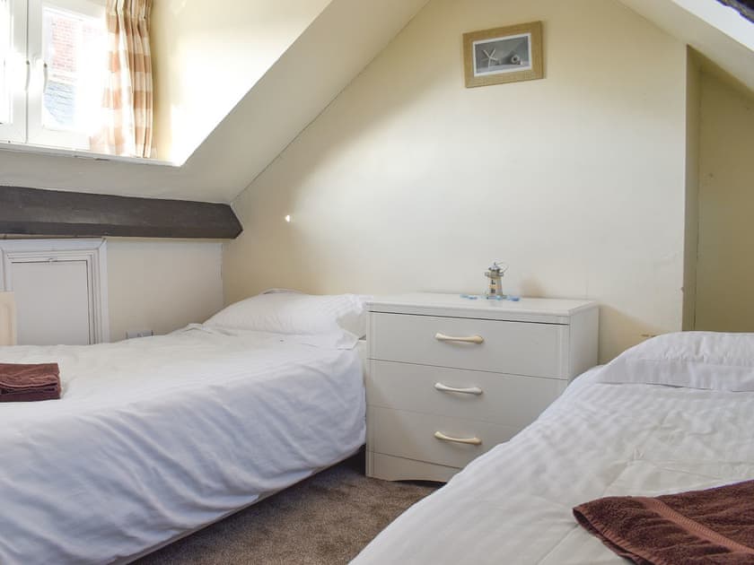 Twin bedroom | Caedmon’s Dream, Whitby