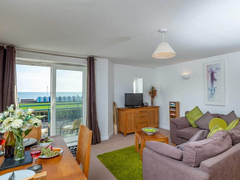 Comfortable living area | 4 Belvedere Court - Belvedere Court, Paignton