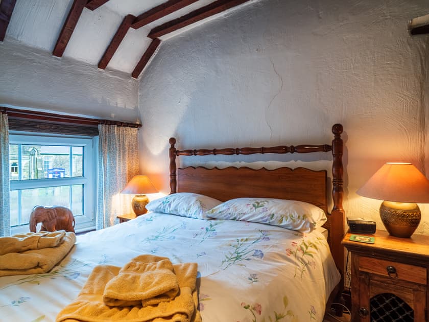 Welcoming double bedded room | The Old Dairy - The Old Dairy and Buttermilk Cottage, Youlgreave, near Bakewell